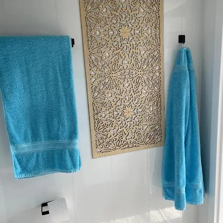 Tiny-house Mit Alpen- Stadt- Und Poolblick , Wlan *