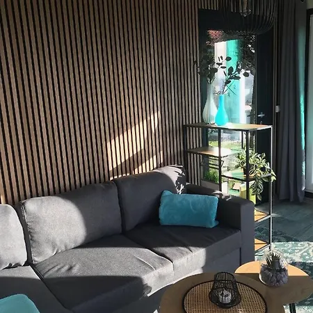 Tiny-house Mit Alpen- Stadt- Und Poolblick , Wlan Semesterbostad Passau