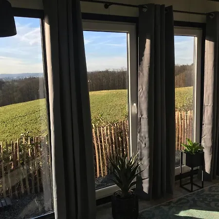 Будинок відпочинку Tiny-house Mit Alpen- Stadt- Und Poolblick , Wlan Пассау