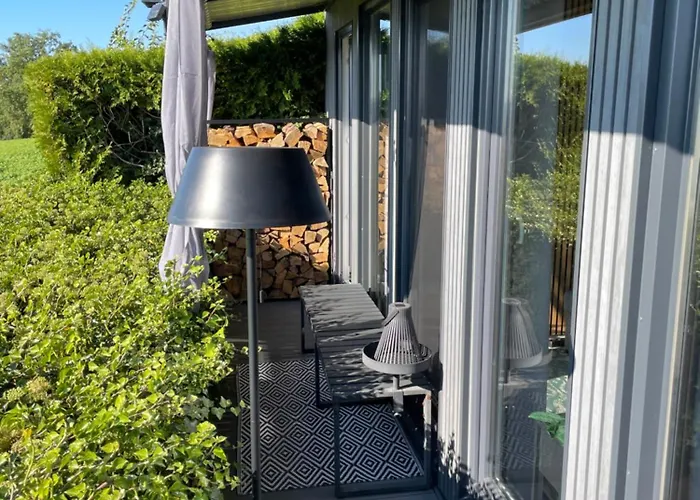 Tiny-house Mit Alpen- Stadt- Und Poolblick , Wlan Casa de Férias *